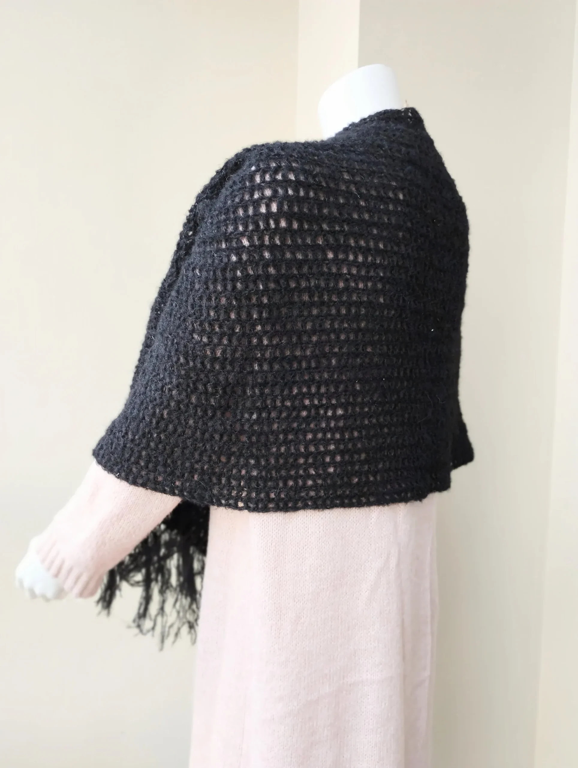 Bufanda de alpaca tejida a crochet - Imagen 7