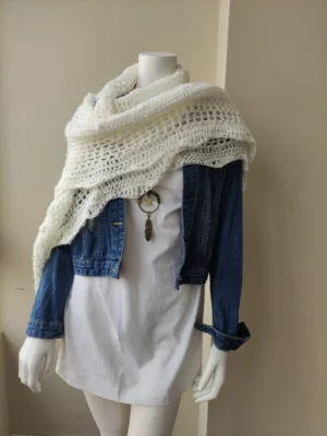 Chal de Crochet de Merino Blanco