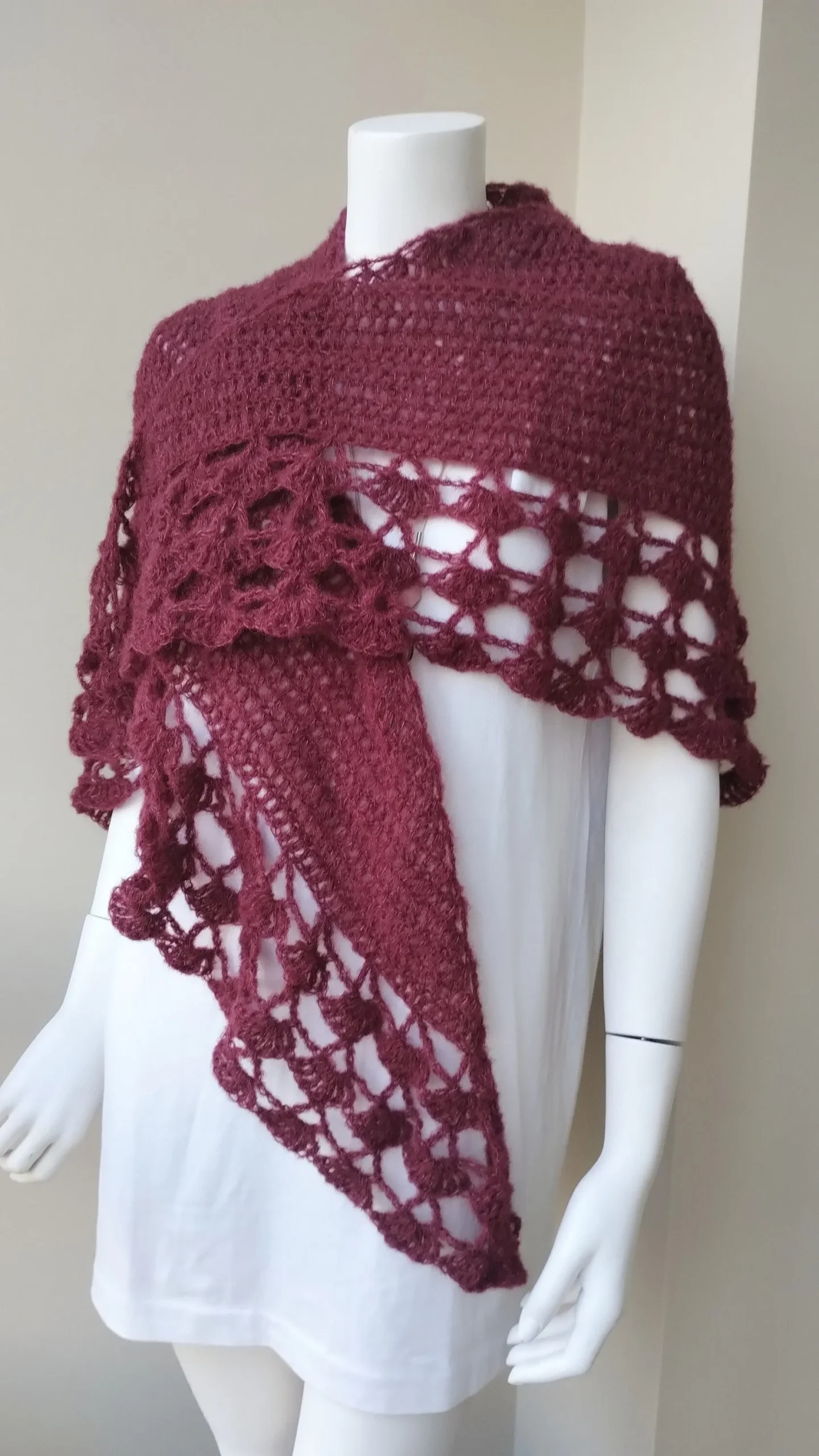 Chal de Crochet de Alpaca. Burdeos