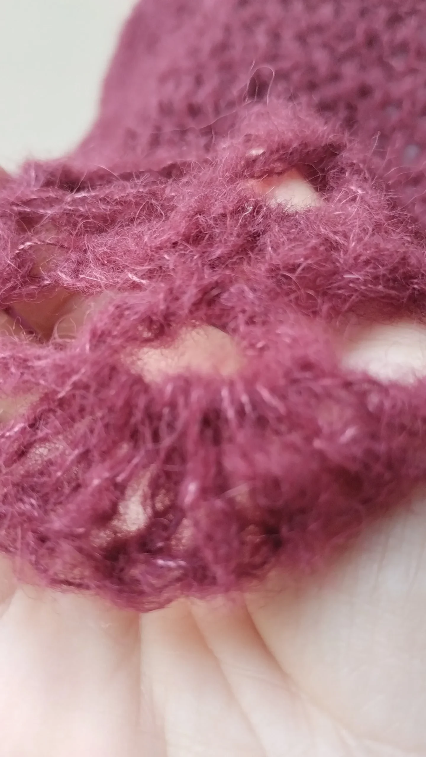 Chal de Crochet de Alpaca. Burdeos - Imagen 4
