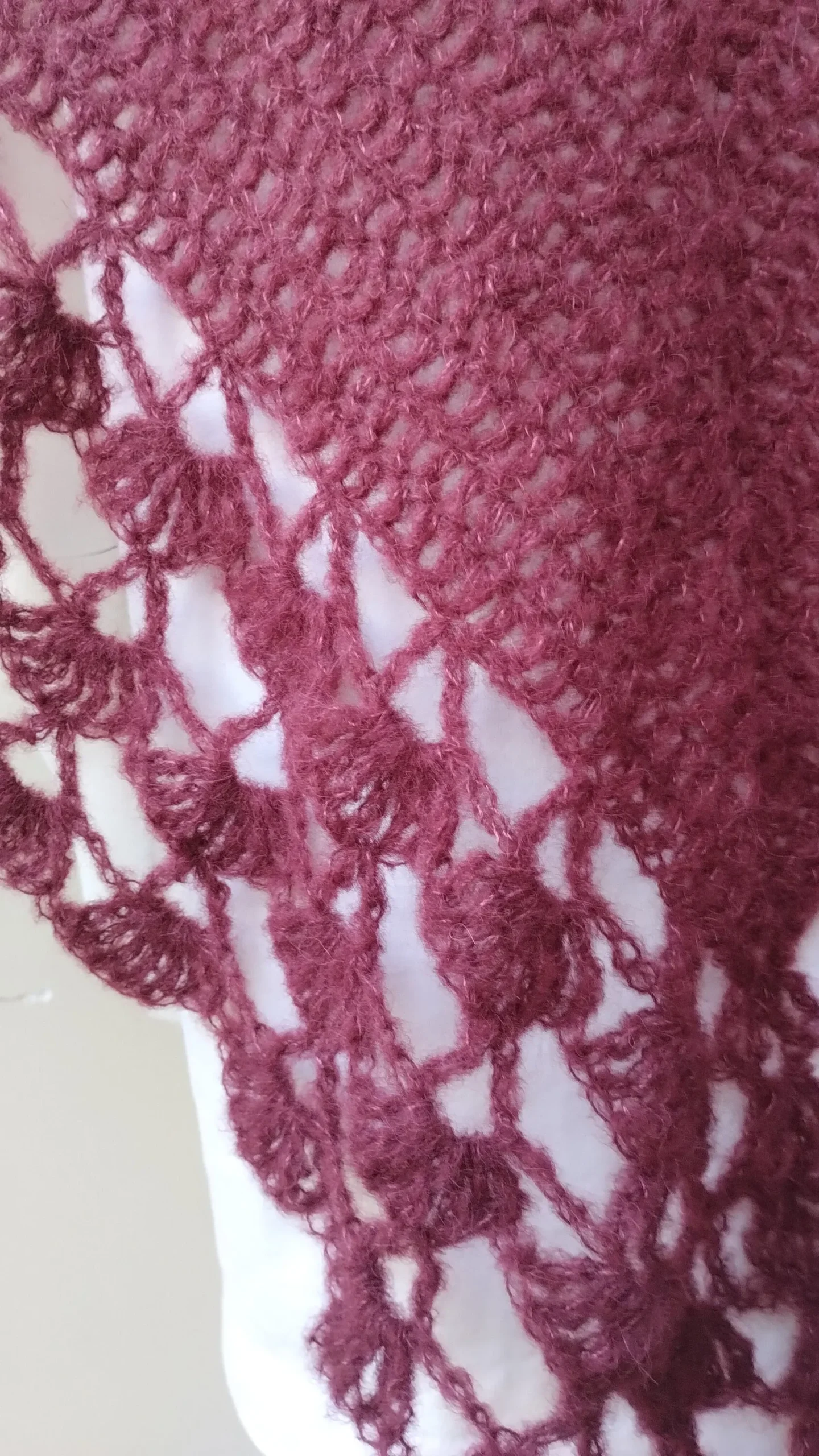 Chal de Crochet de Alpaca. Burdeos - Imagen 5