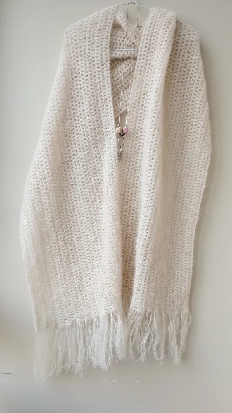 Bufanda de alpaca tejida a crochet - Imagen 11
