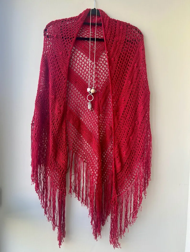 Chal rojo de bambú de crochet hecho a mano - Imagen 3
