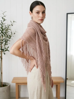 Chal de crochet hecho a mano con fibra de bambú