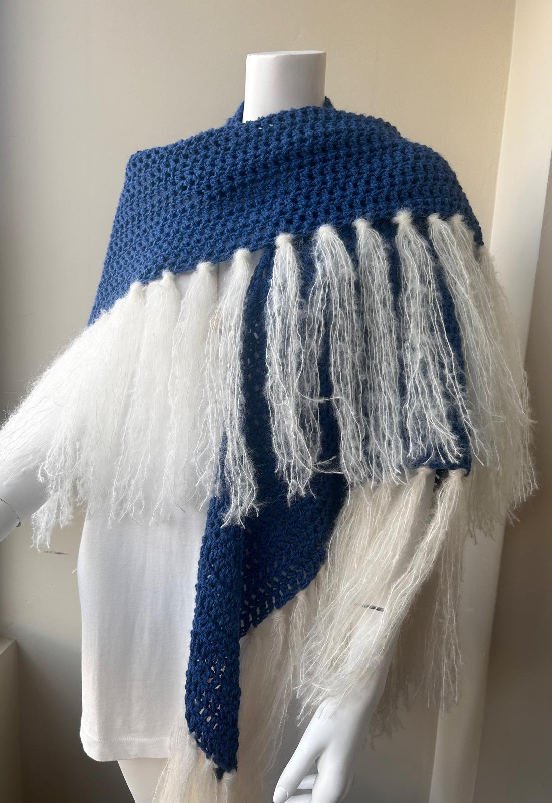 Chal de crochet con flecos pluma de alpaca - Imagen 4